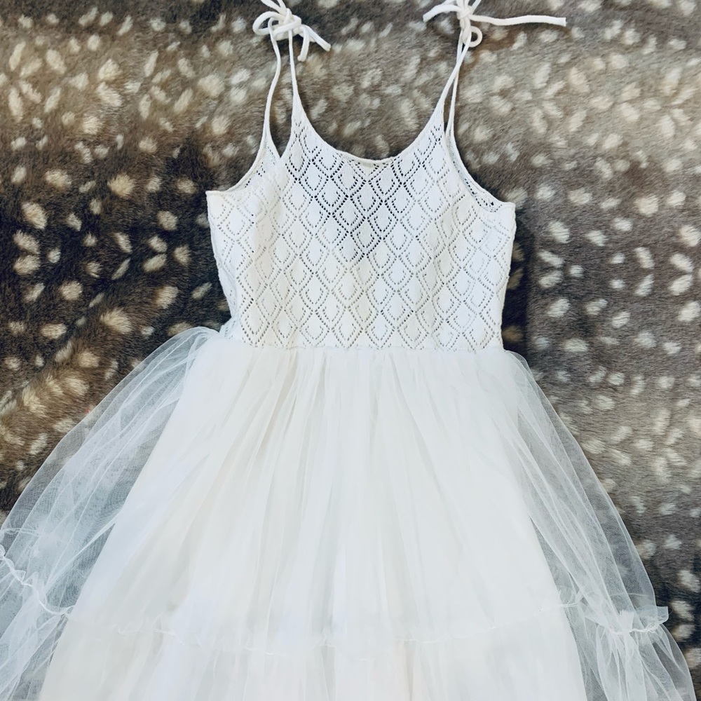 Stunning dress Size 1 but fit my 2yr old.